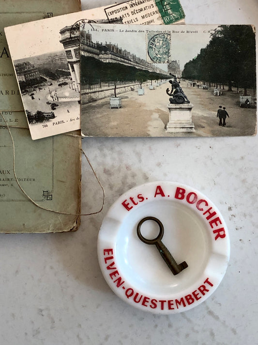 vintage French cafe glass advertising trinket smoking dish