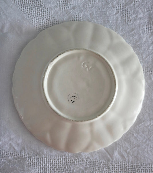 vintage Bordallo Pinheiro flower plate