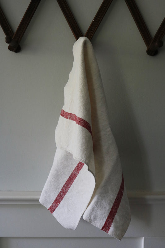 antique European linen torchon / kitchen hand towel