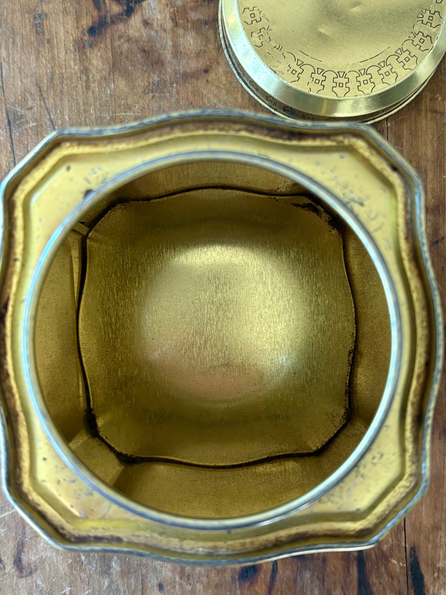 vintage English tea caddy tin