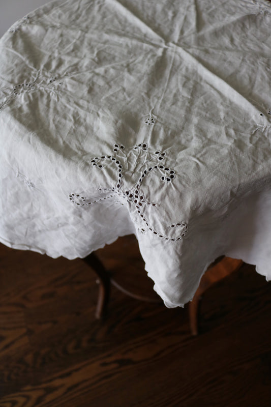 vintage round white linen table cloth