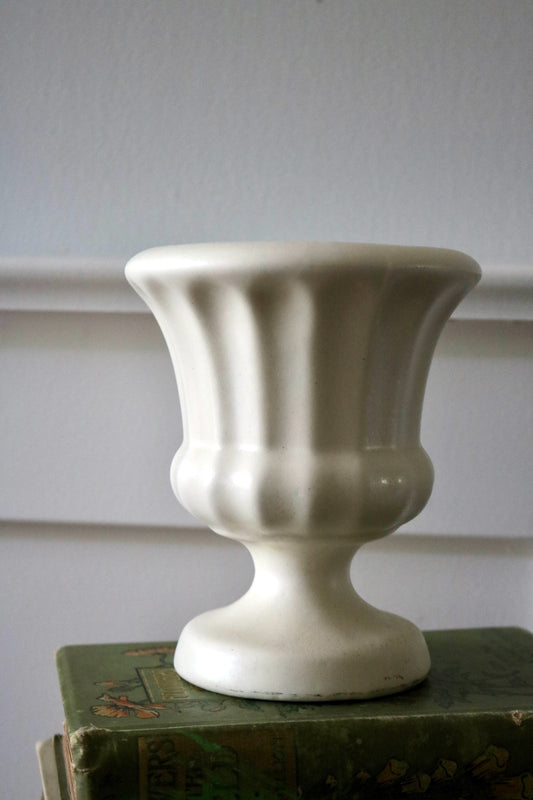 vintage Haeger planter ivory cream white