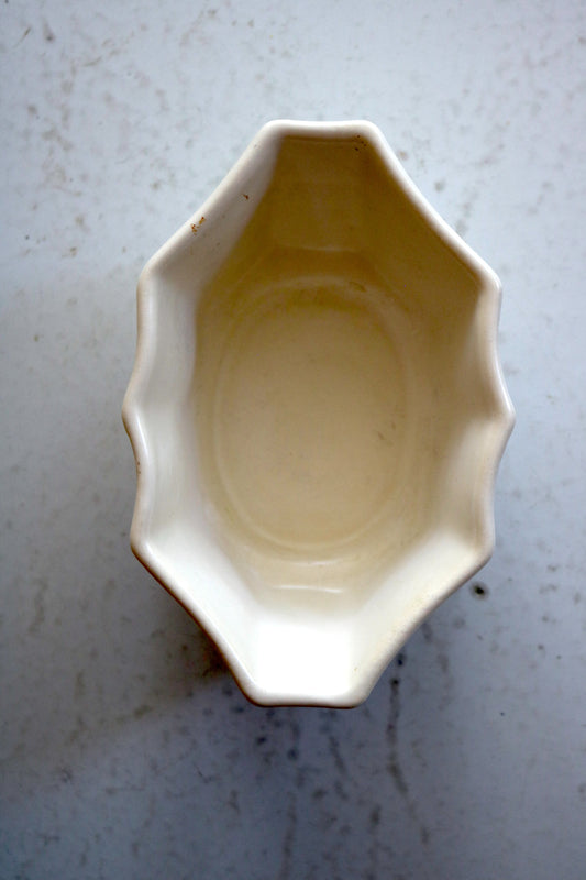 vintage matte creamware HULL planter