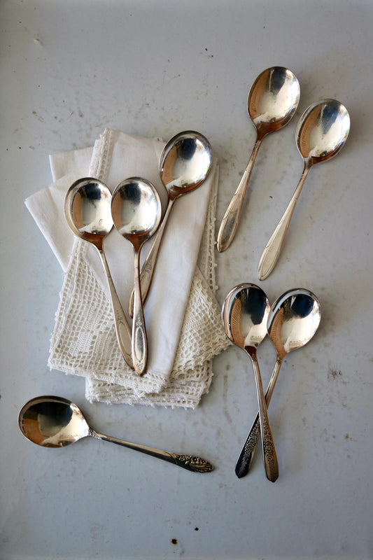vintage silver plate bouillon soup spoons, set of 8