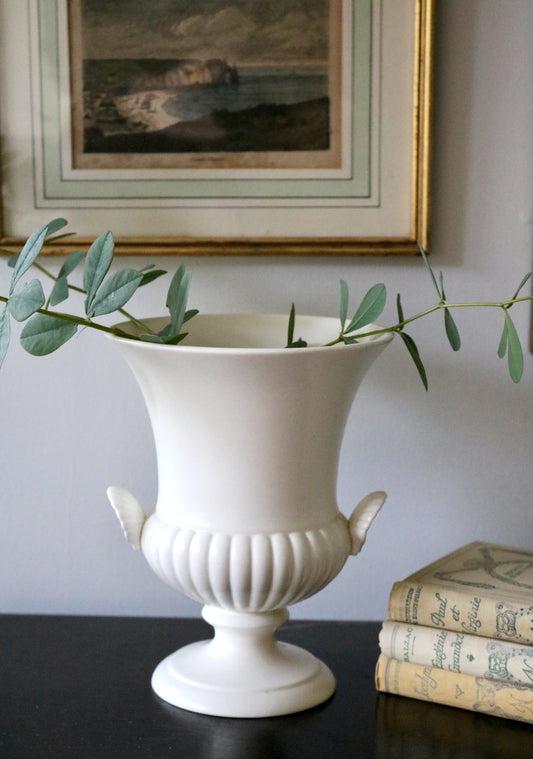 Wedgwood Etruria & Barlaston Moonstone vase