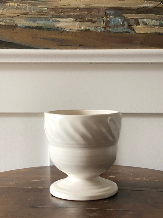 vintage cream ceramic planter by Hull Pottery