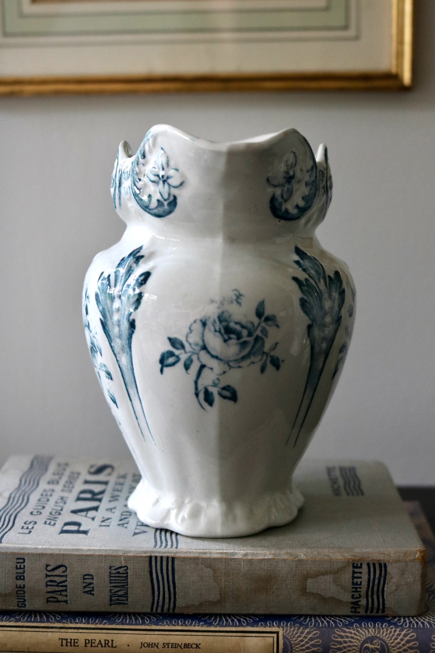 antique English blue transferware vessel / vase / toothbrush holder