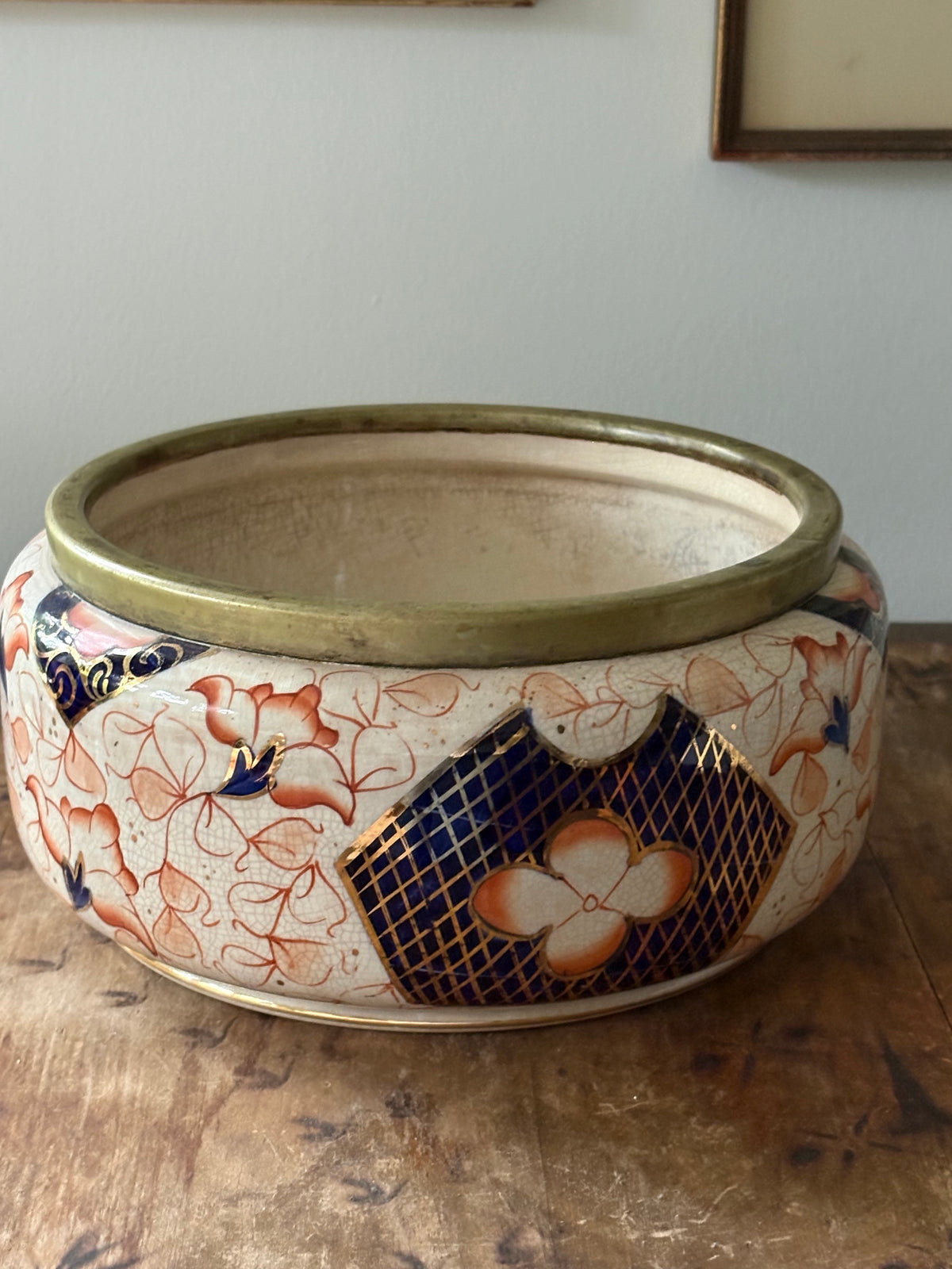Antique English Imari decorative bowl