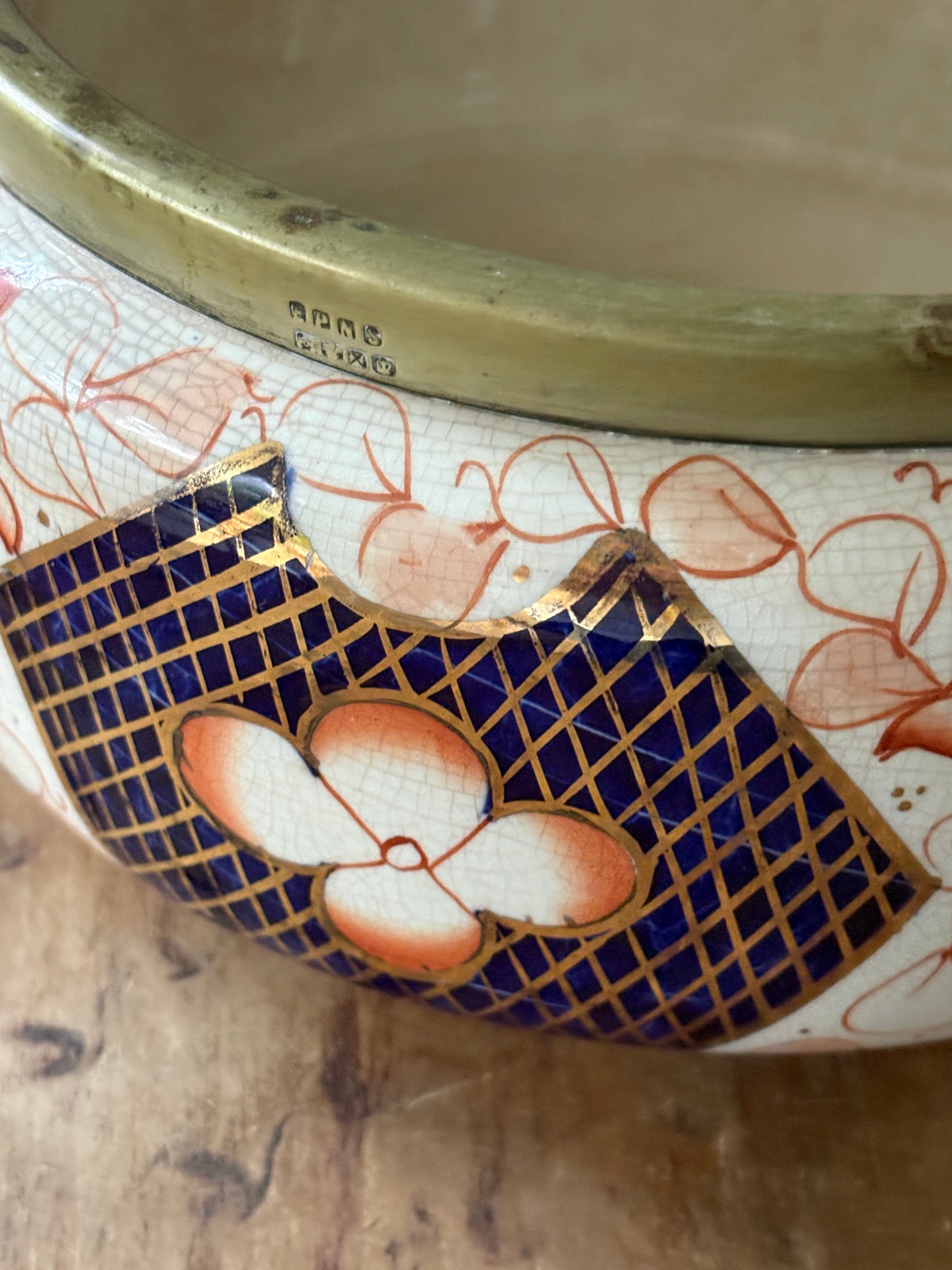 Antique English Imari decorative bowl