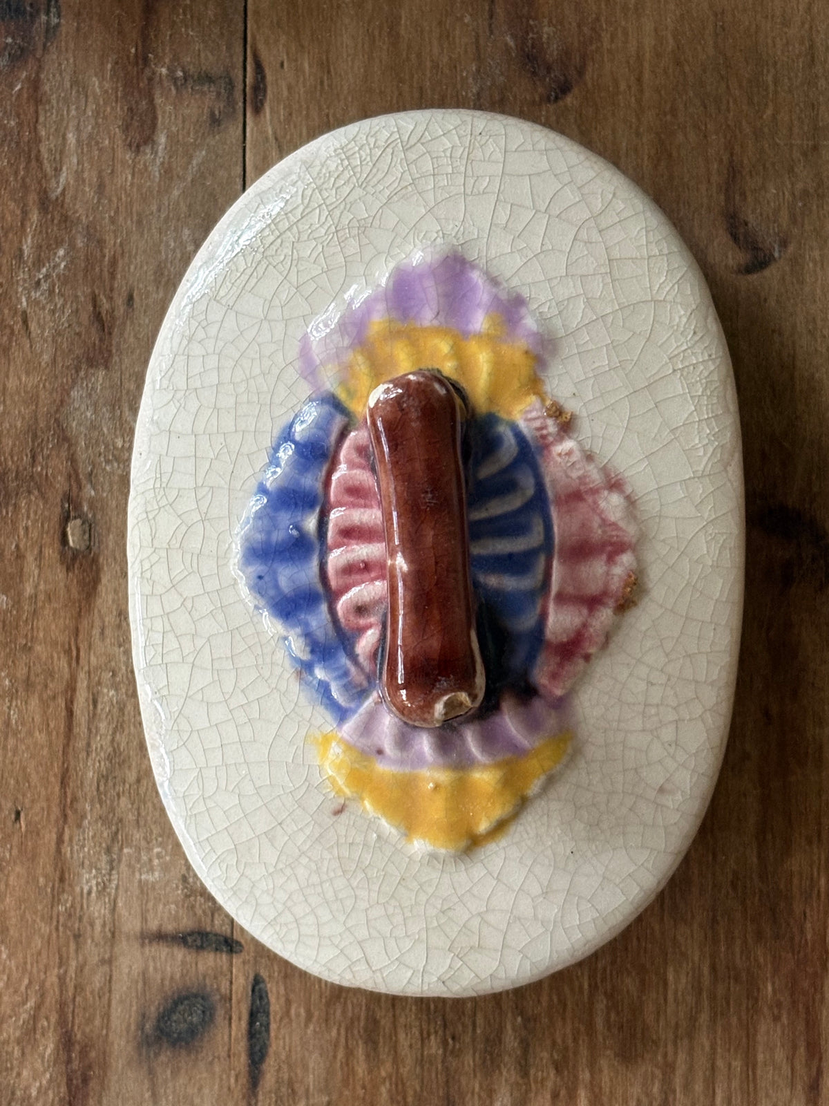 antique Victorian-era English Majolica lidded bowl