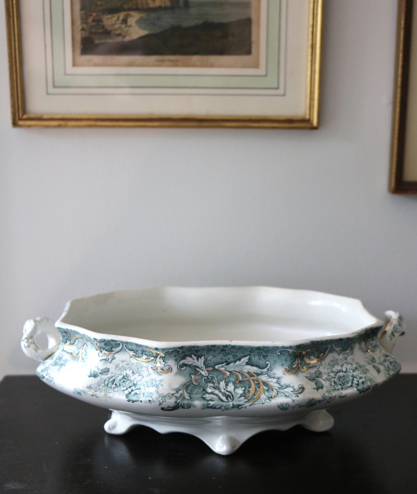 antique Wedgwood transferware tureen 'Elsie'