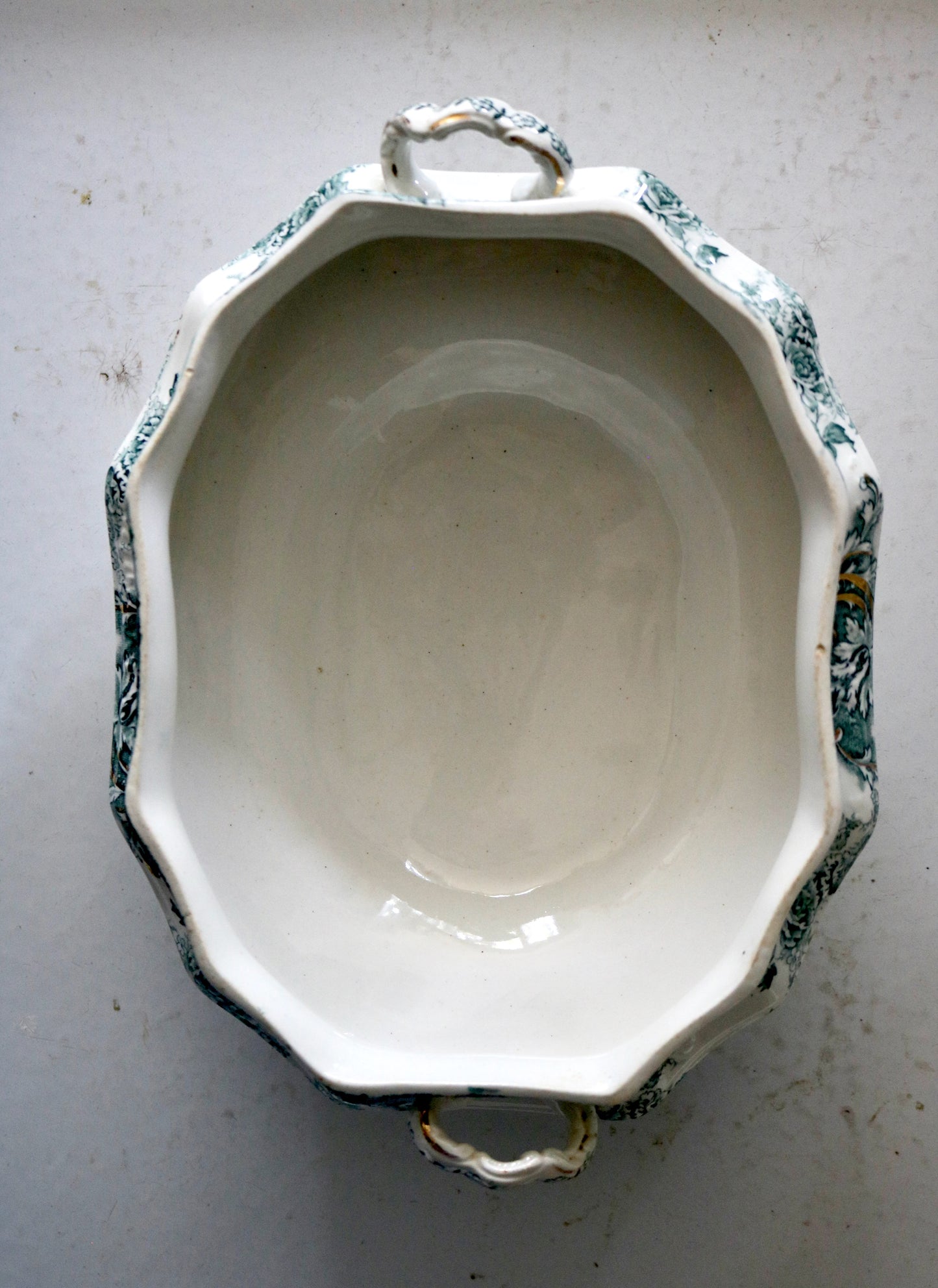 antique Wedgwood transferware tureen 'Elsie'