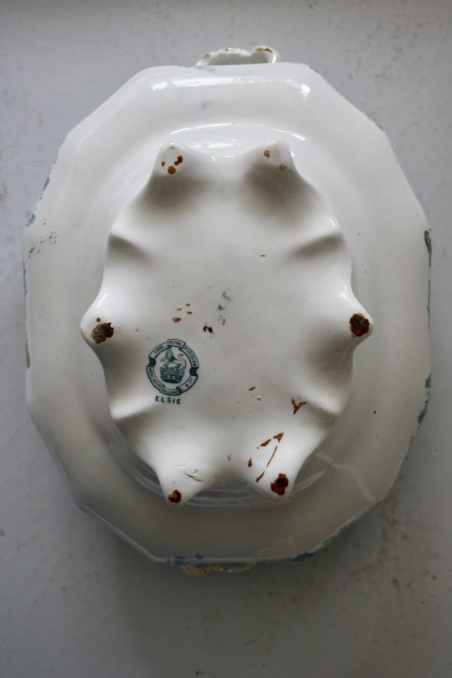antique Wedgwood transferware tureen 'Elsie'