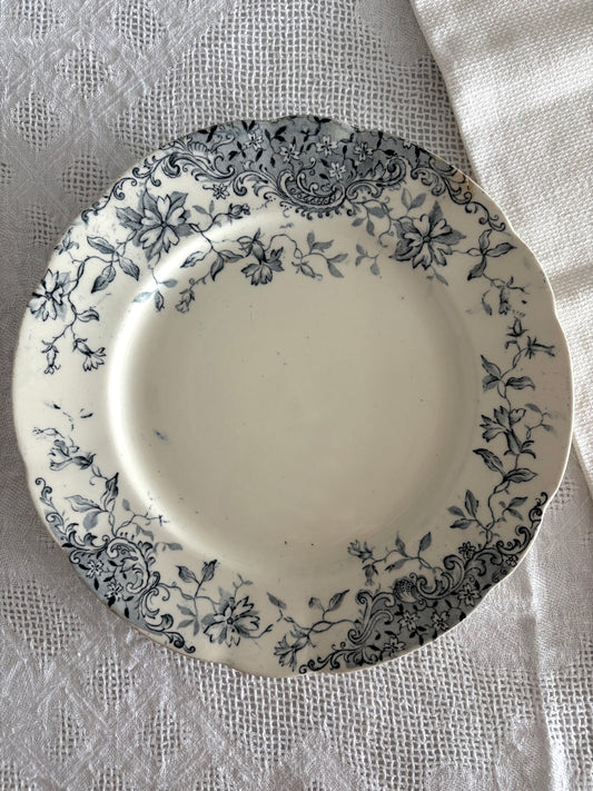 Antique English "Belgrave" blue transferware dinner plate