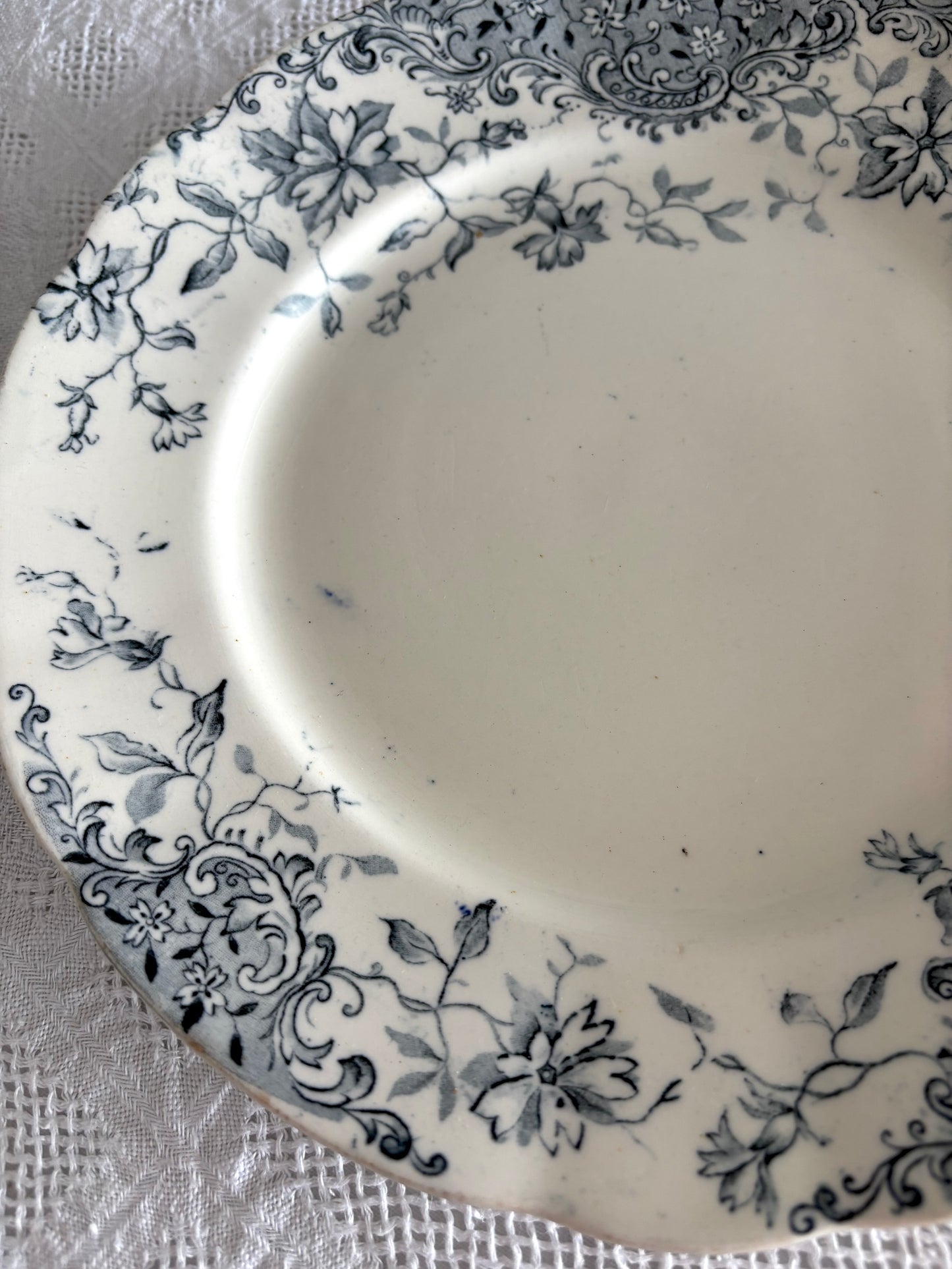 Antique English "Belgrave" blue transferware dinner plate