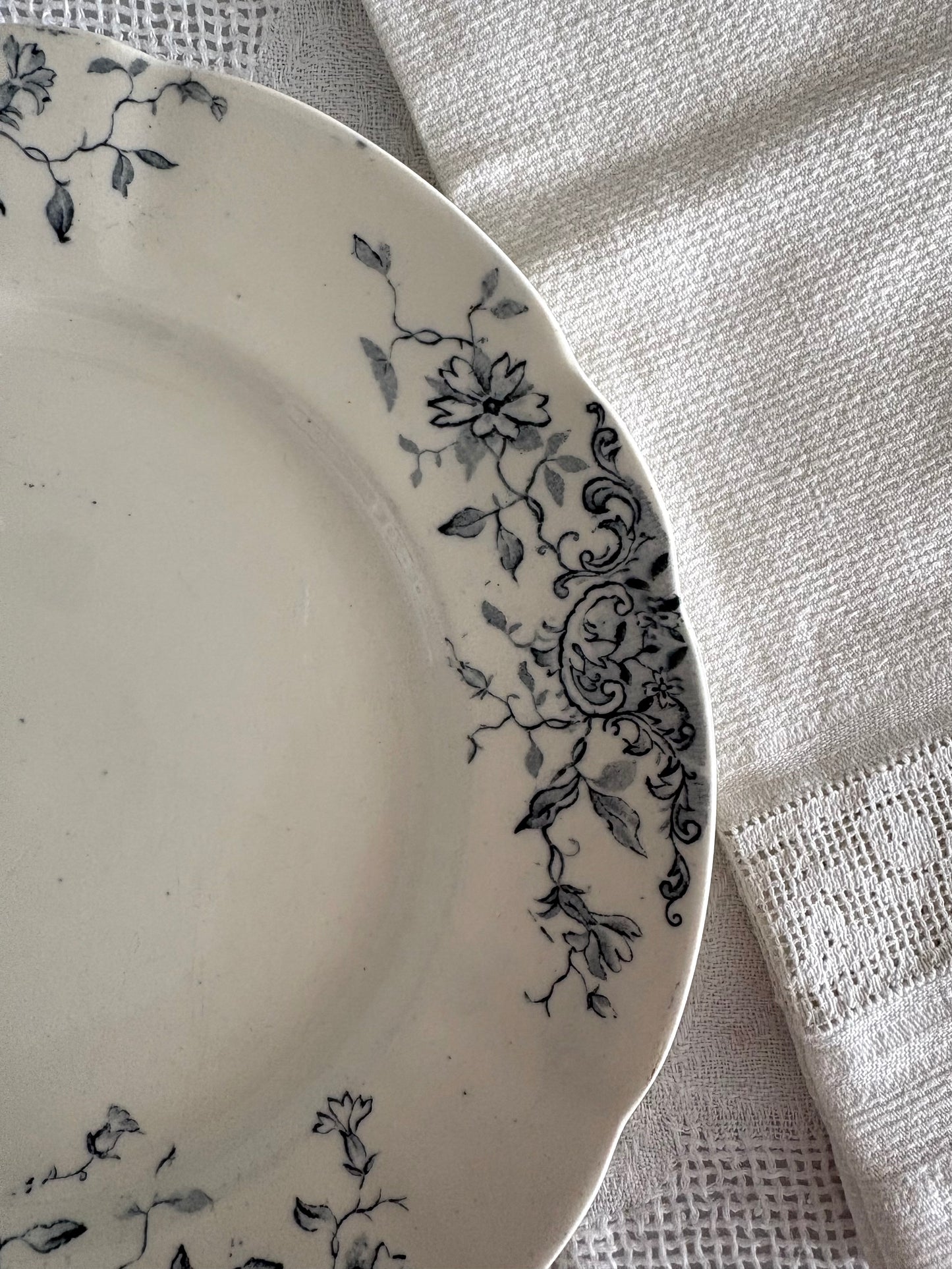 Antique English "Belgrave" blue transferware dinner plate