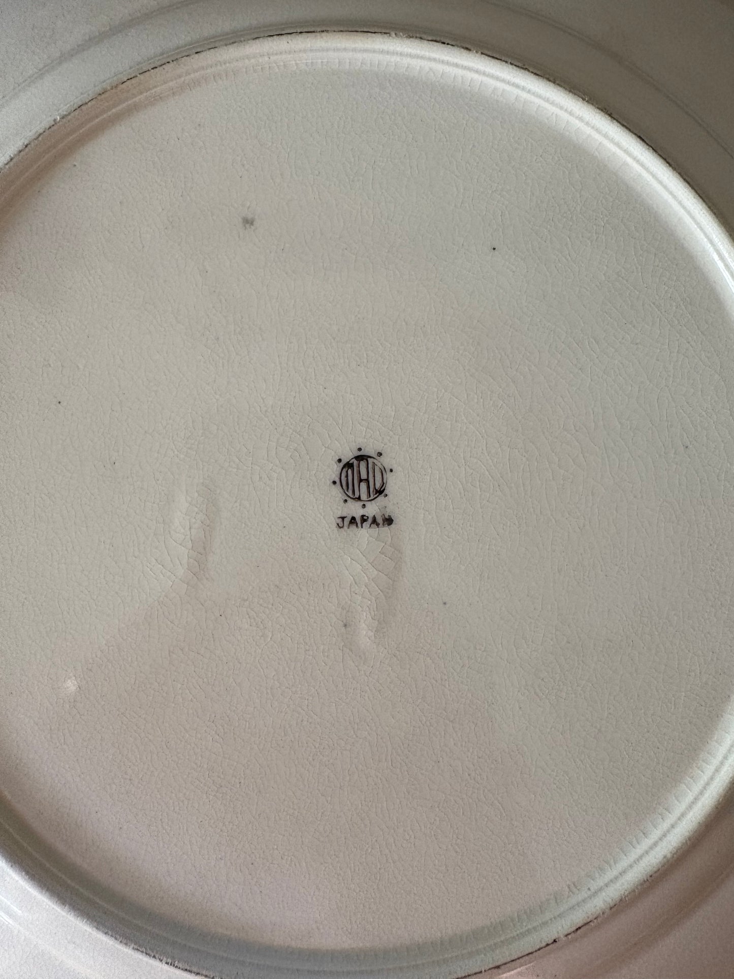 blue and white transferware plate