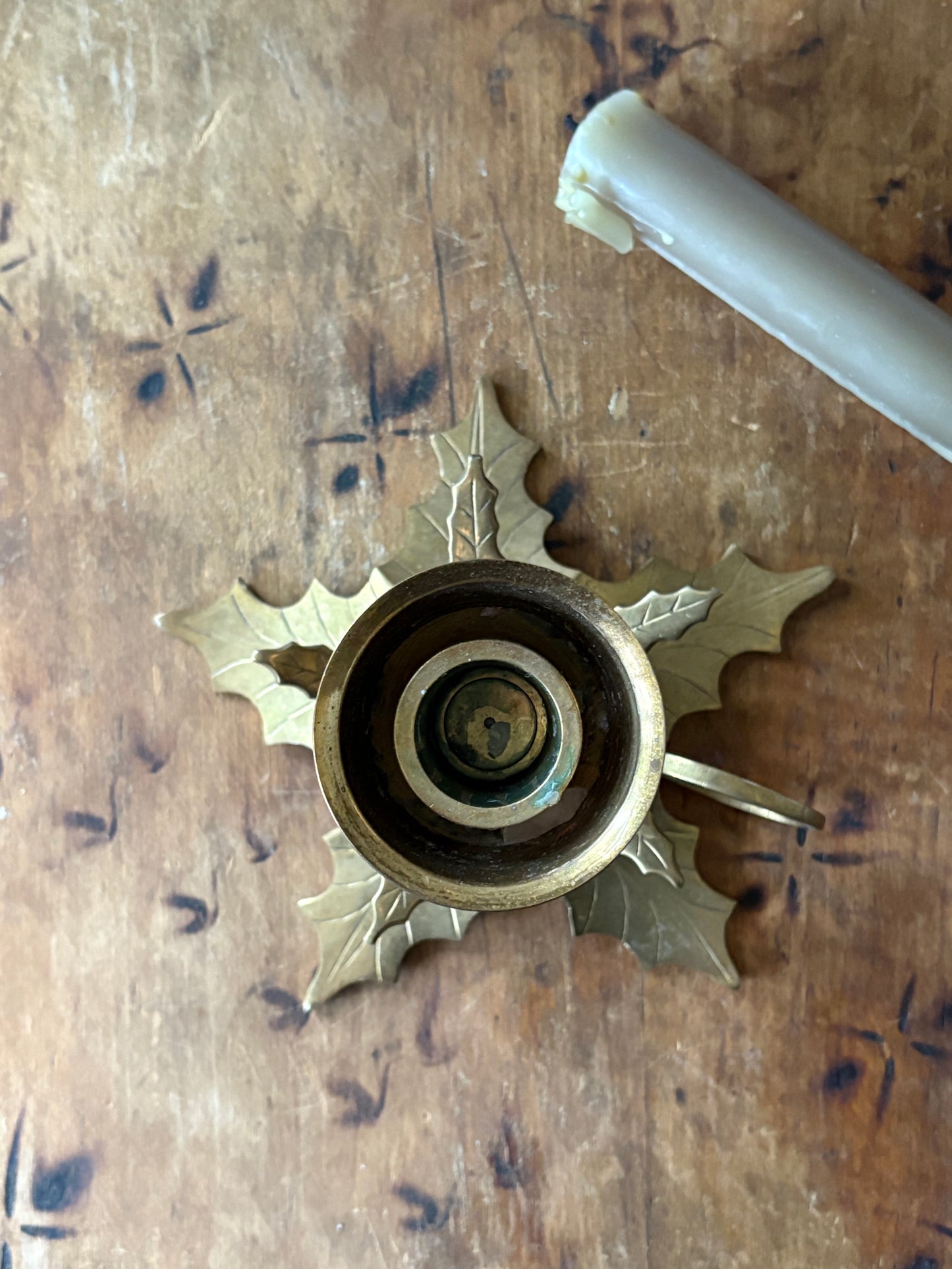 brass leaf chamberstick candleholder