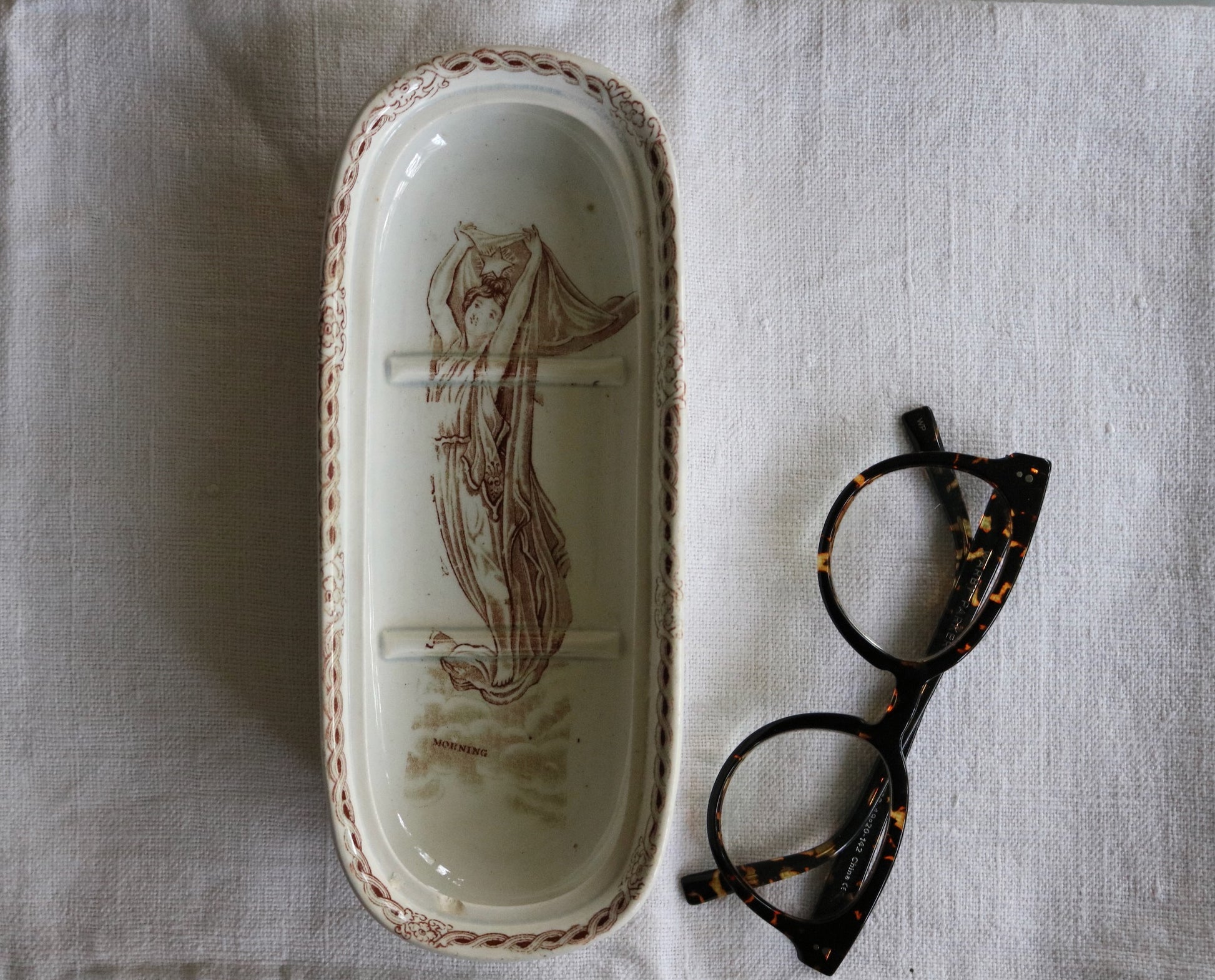 antique Victorian ironstone toothbrush dish for reading glasses