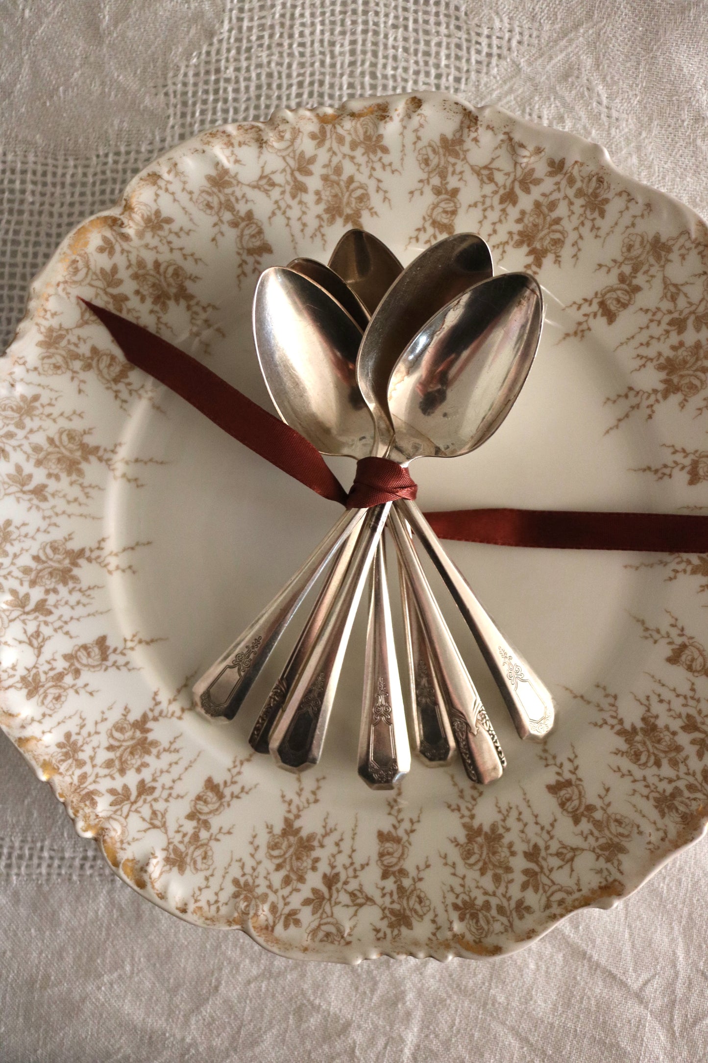 vintage silver plate teaspoons, set of 8