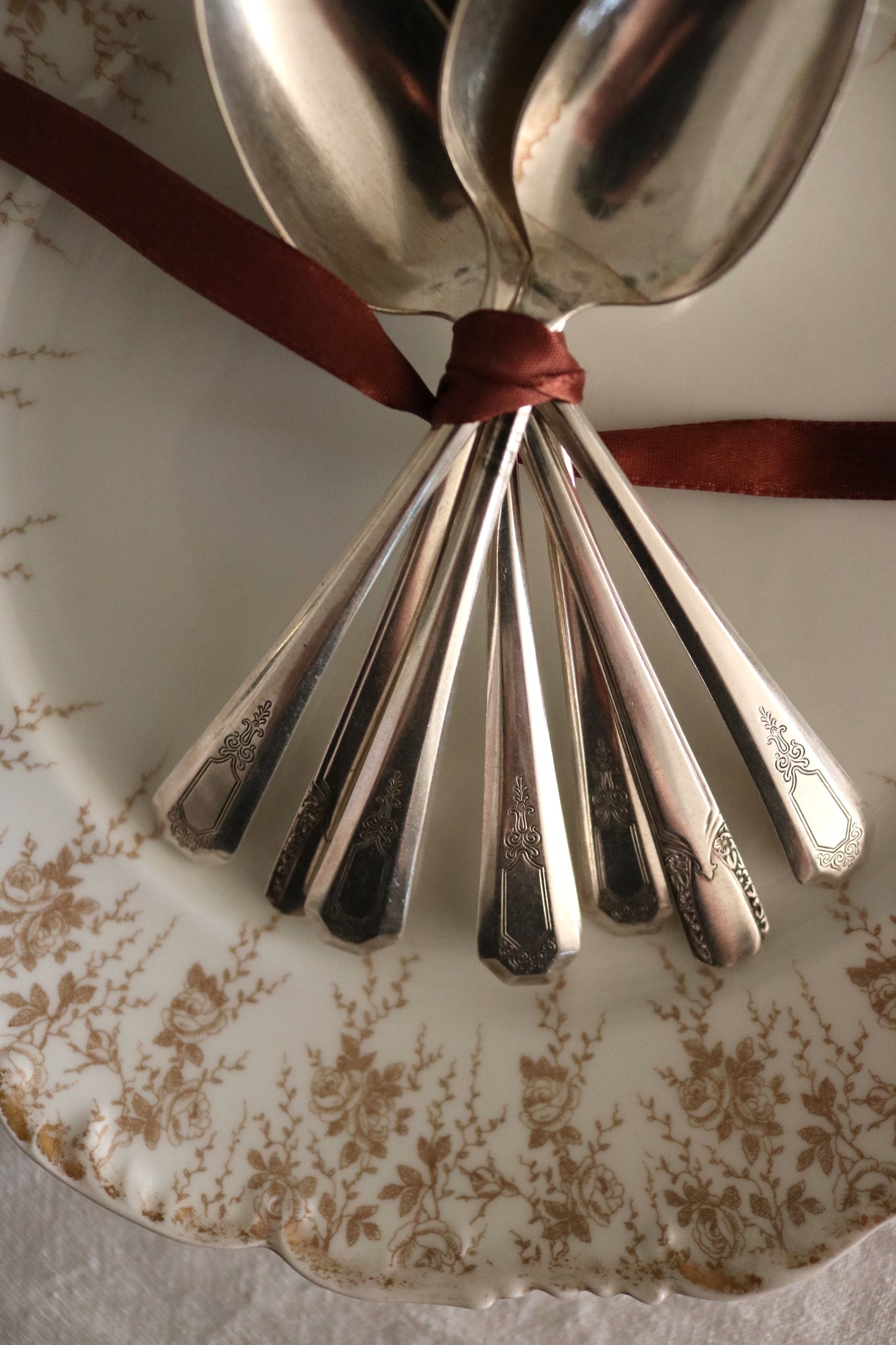 vintage silver plate teaspoons, set of 8