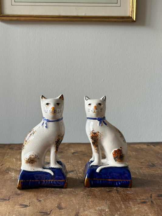 vintage Staffordshire mantel cats - set of 2