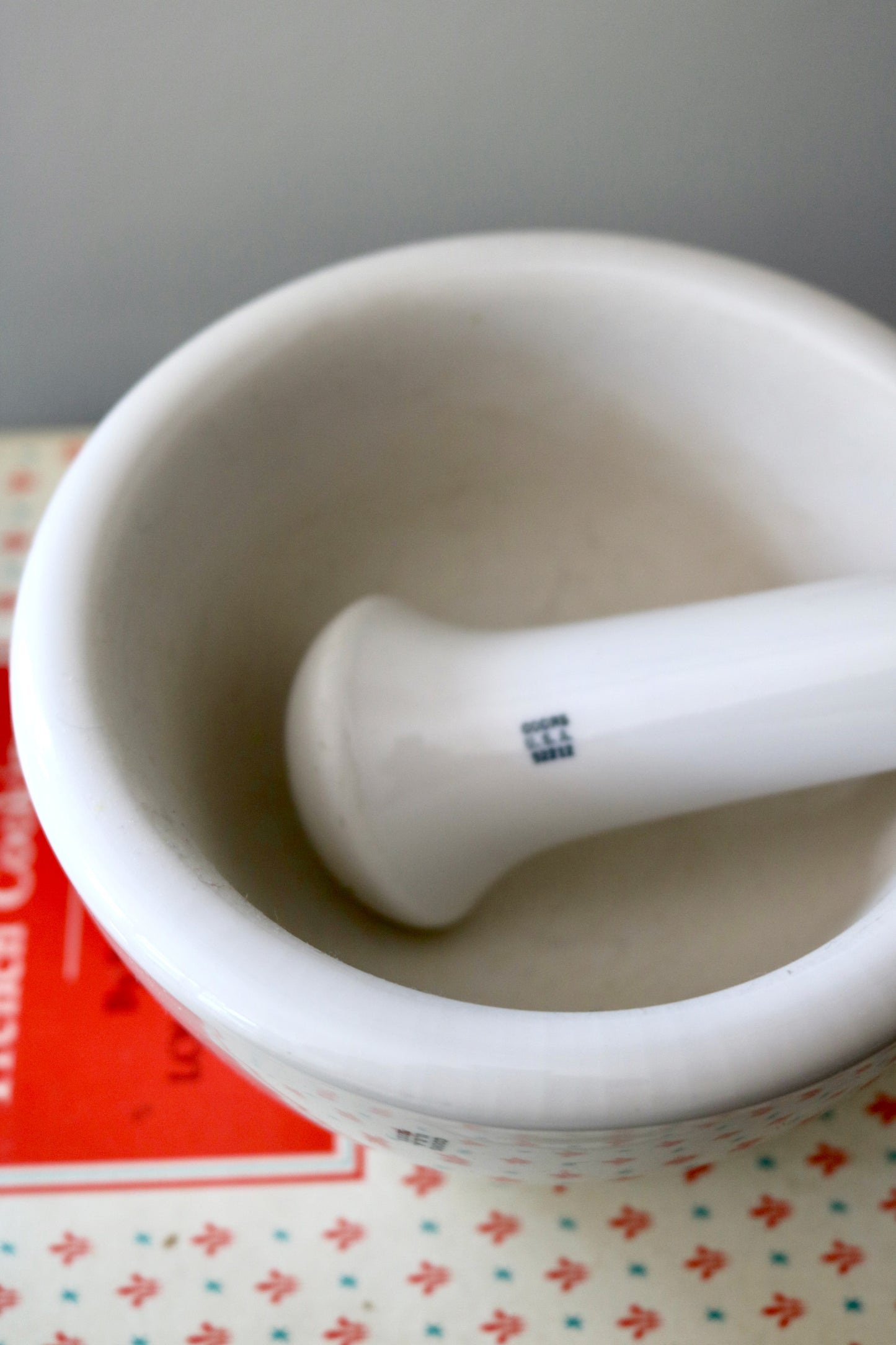 vintage Coors pharmaceutical mortar and pestle