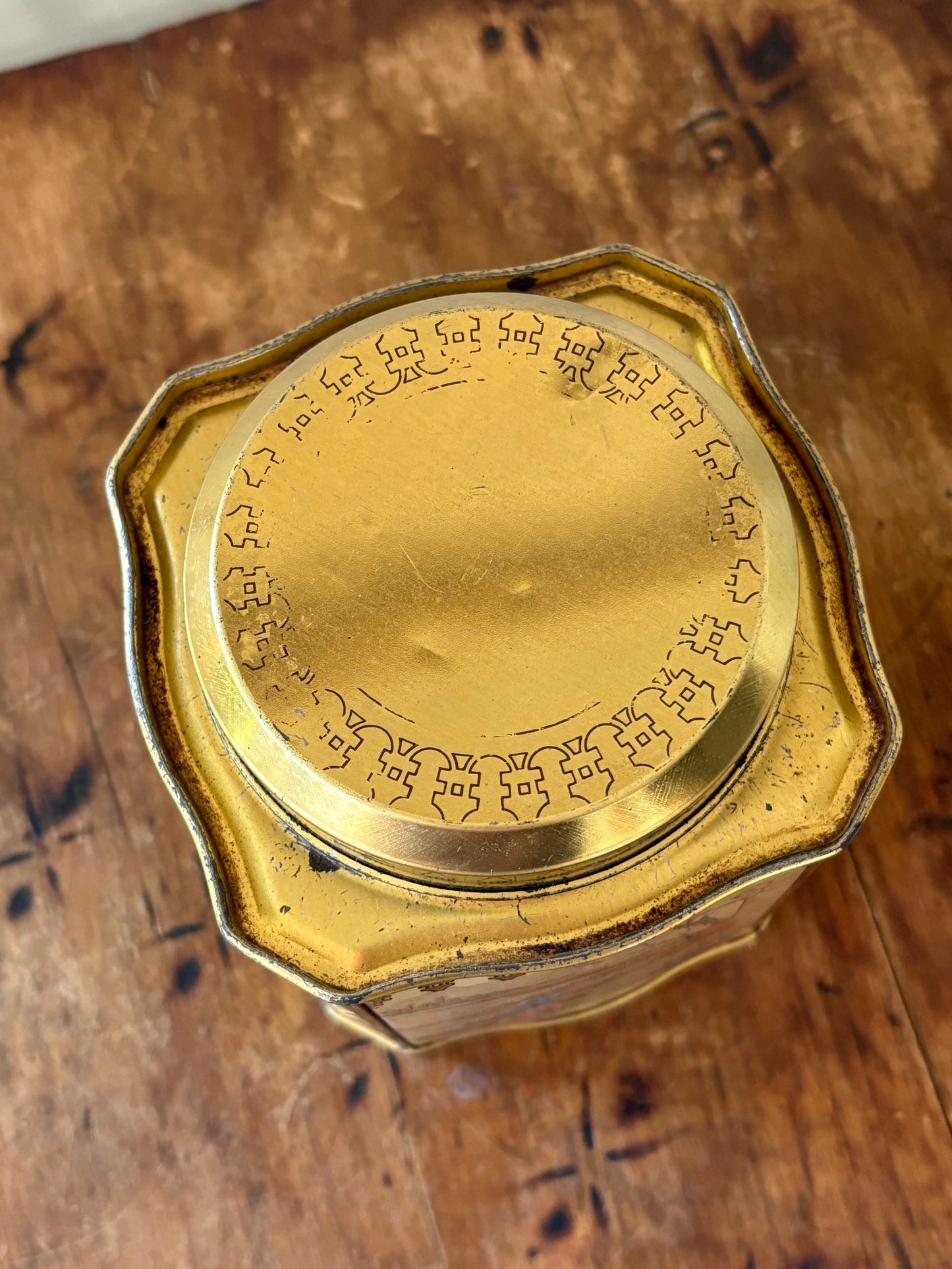 vintage English tea caddy tin