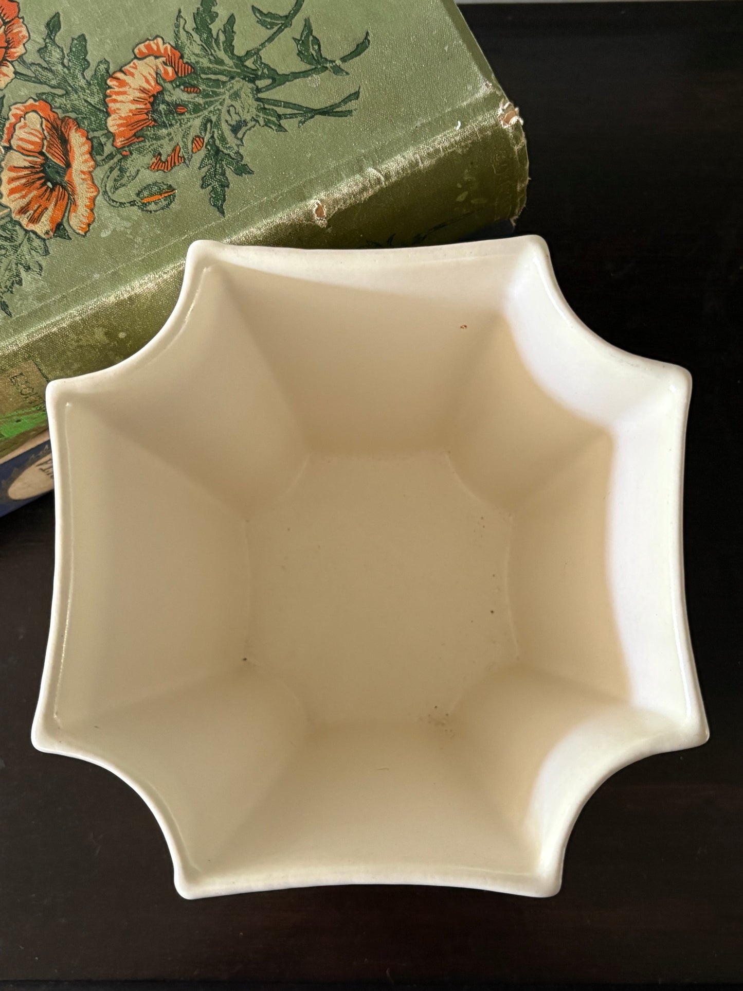 vintage creamware Haeger plant pot
