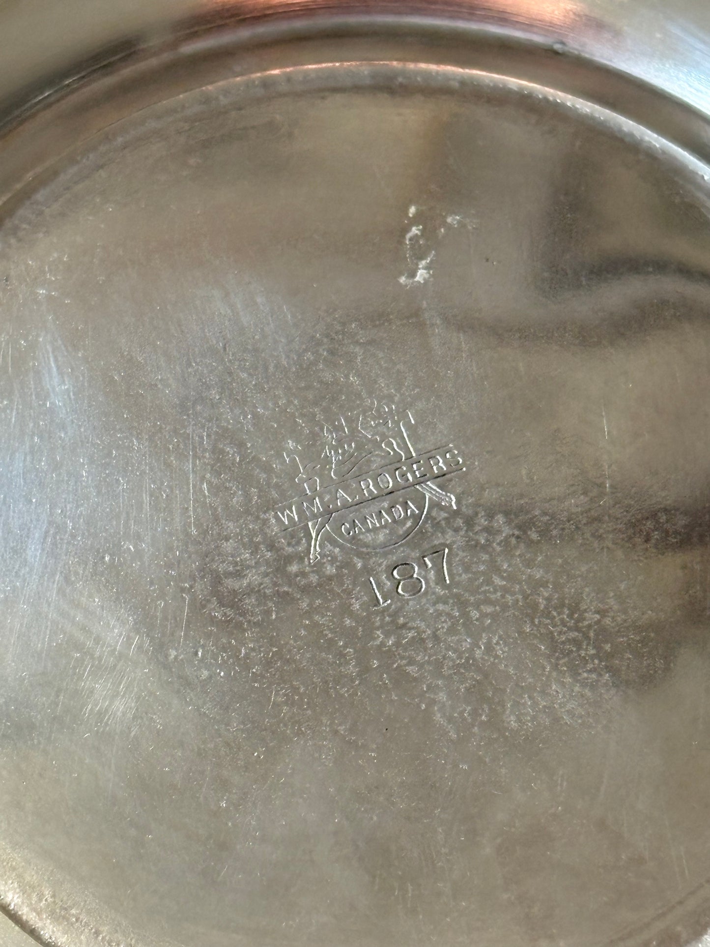 Silver plate footed bowl 'W.M.A Rogers'