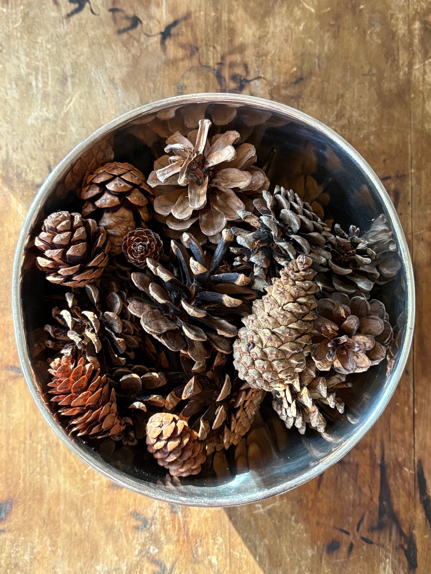 Silver plate footed bowl 'W.M.A Rogers'