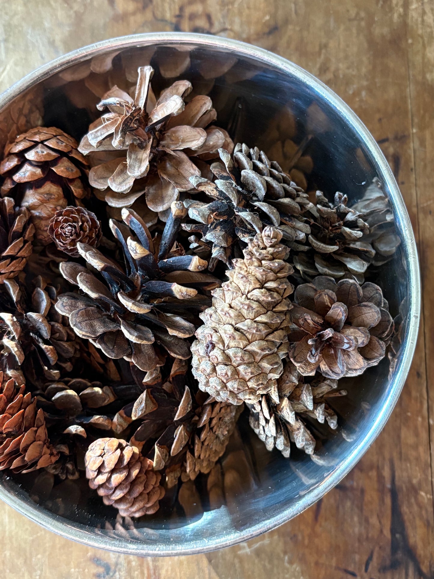 Silver plate footed bowl 'W.M.A Rogers'