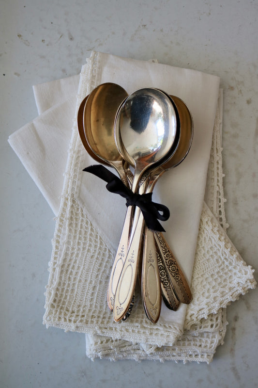 Silver plate bouillon spoons, set of 8