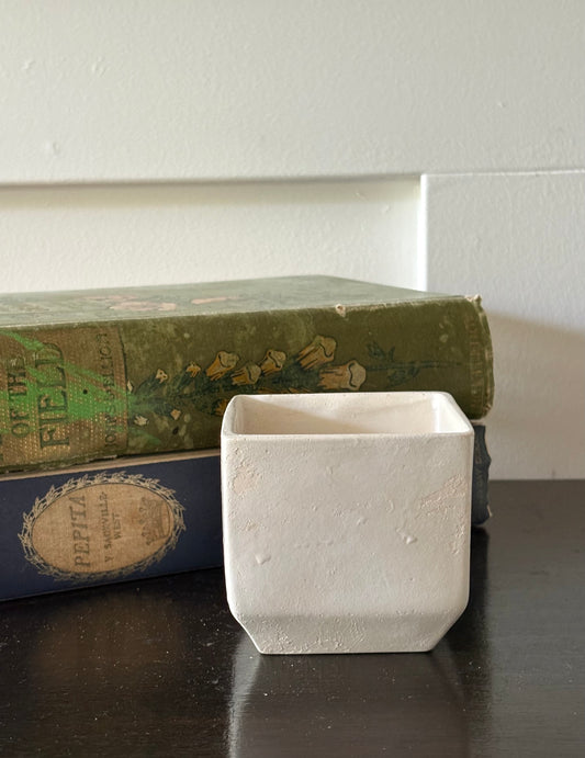 vintage English creamware pottery
