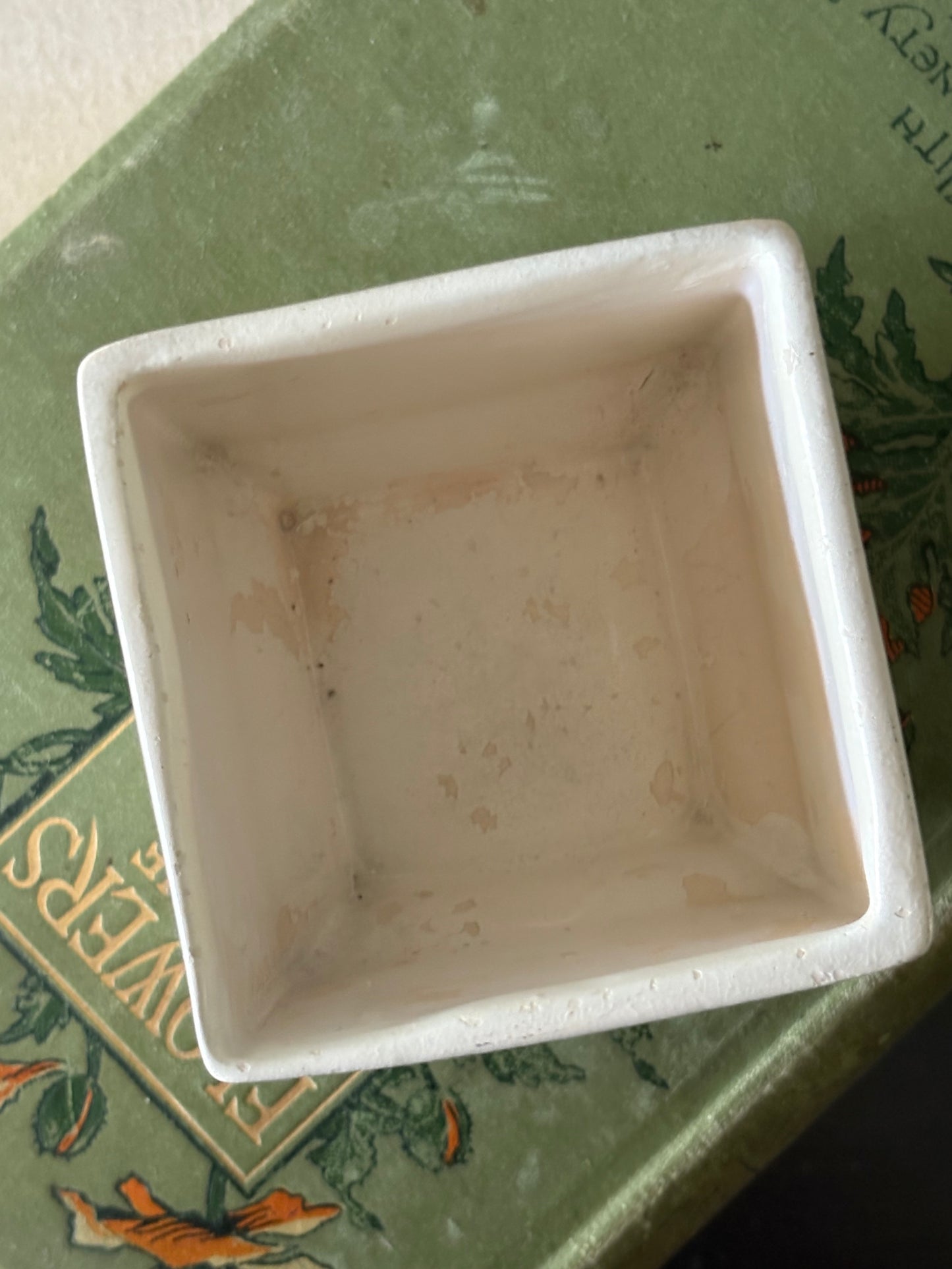 vintage English creamware pottery