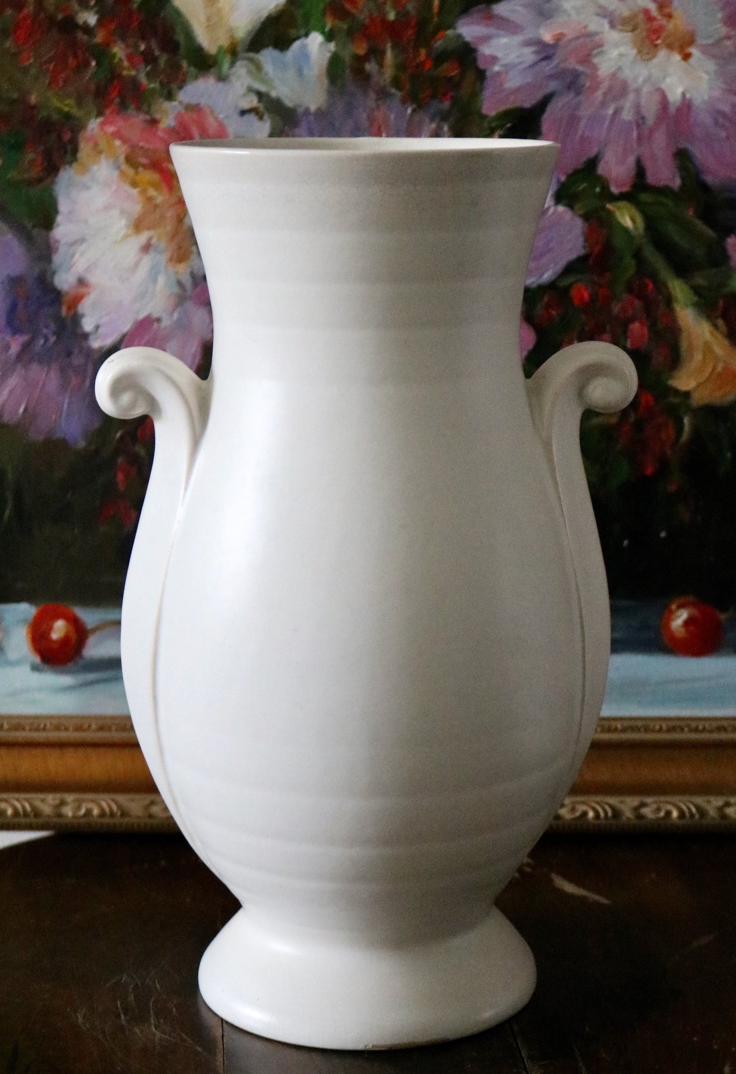 vintage English Shorter & Sons white flower vase